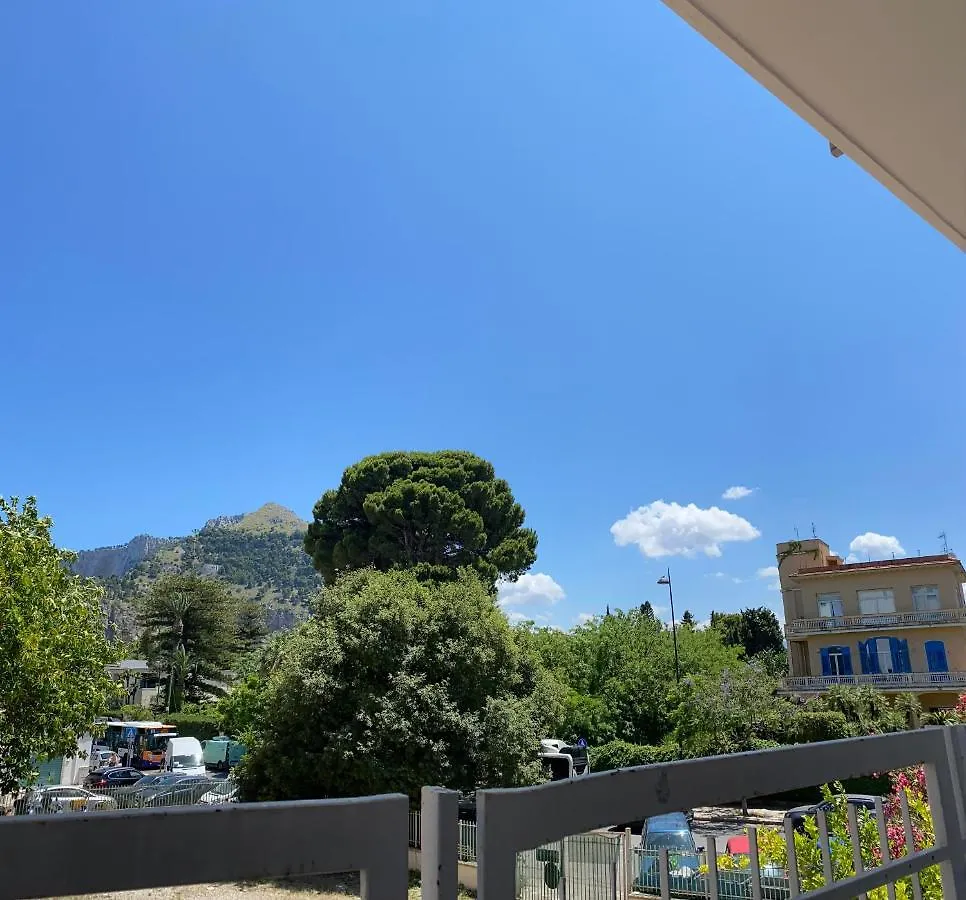 팔레르모 Mondello Sea House 아파트