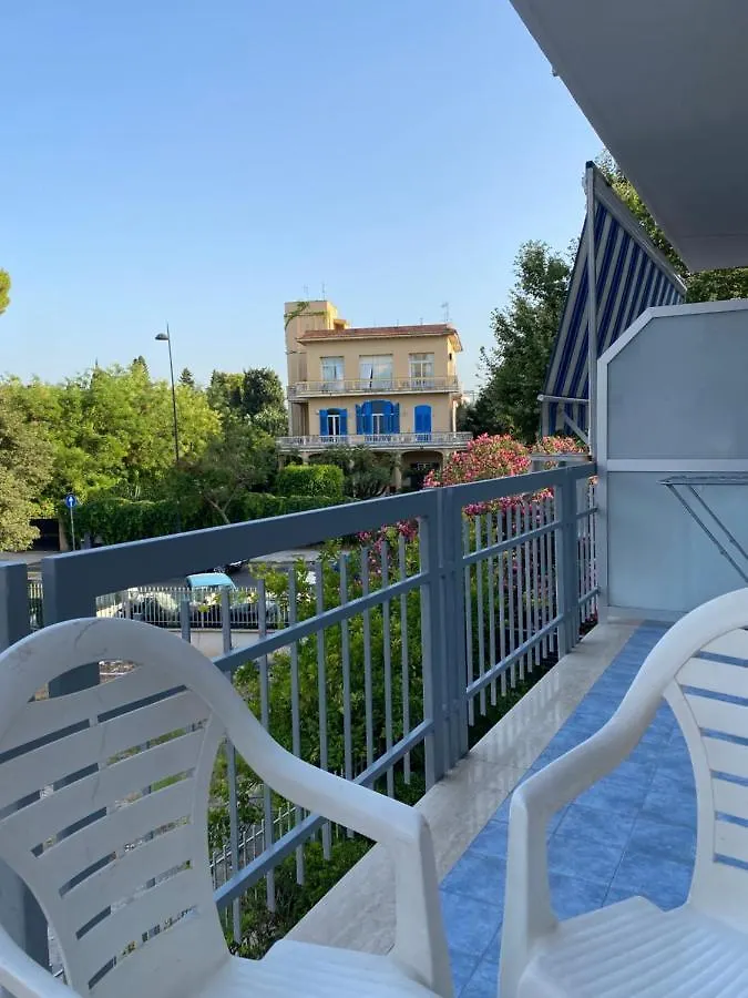 팔레르모 Mondello Sea House 아파트