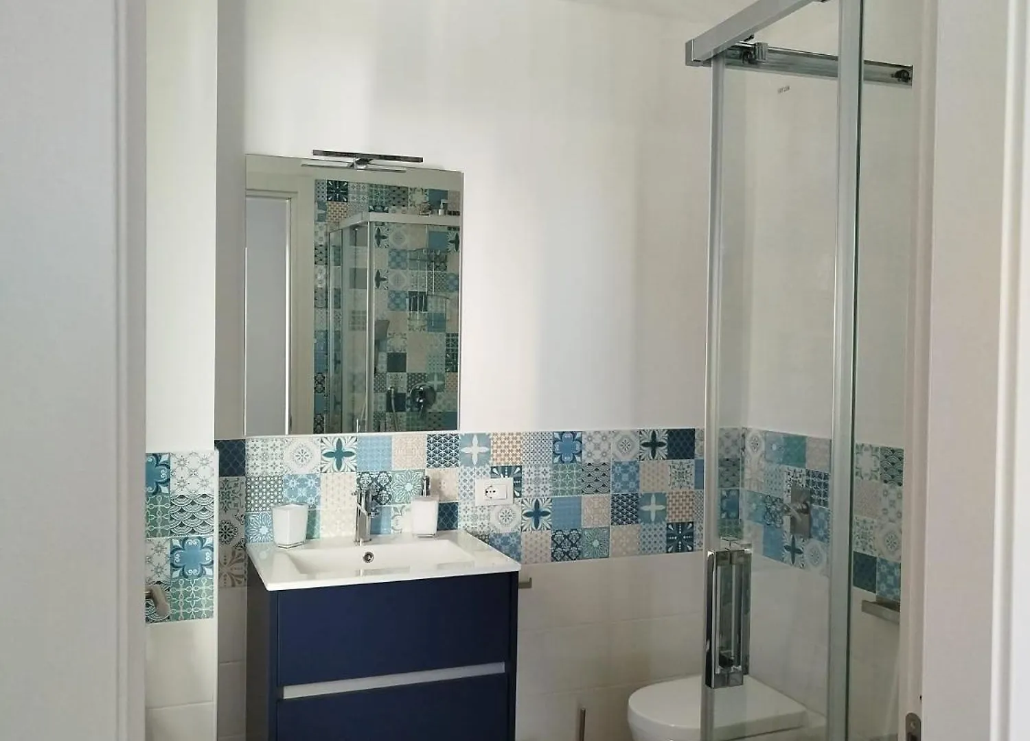 팔레르모 Mondello Sea House 아파트